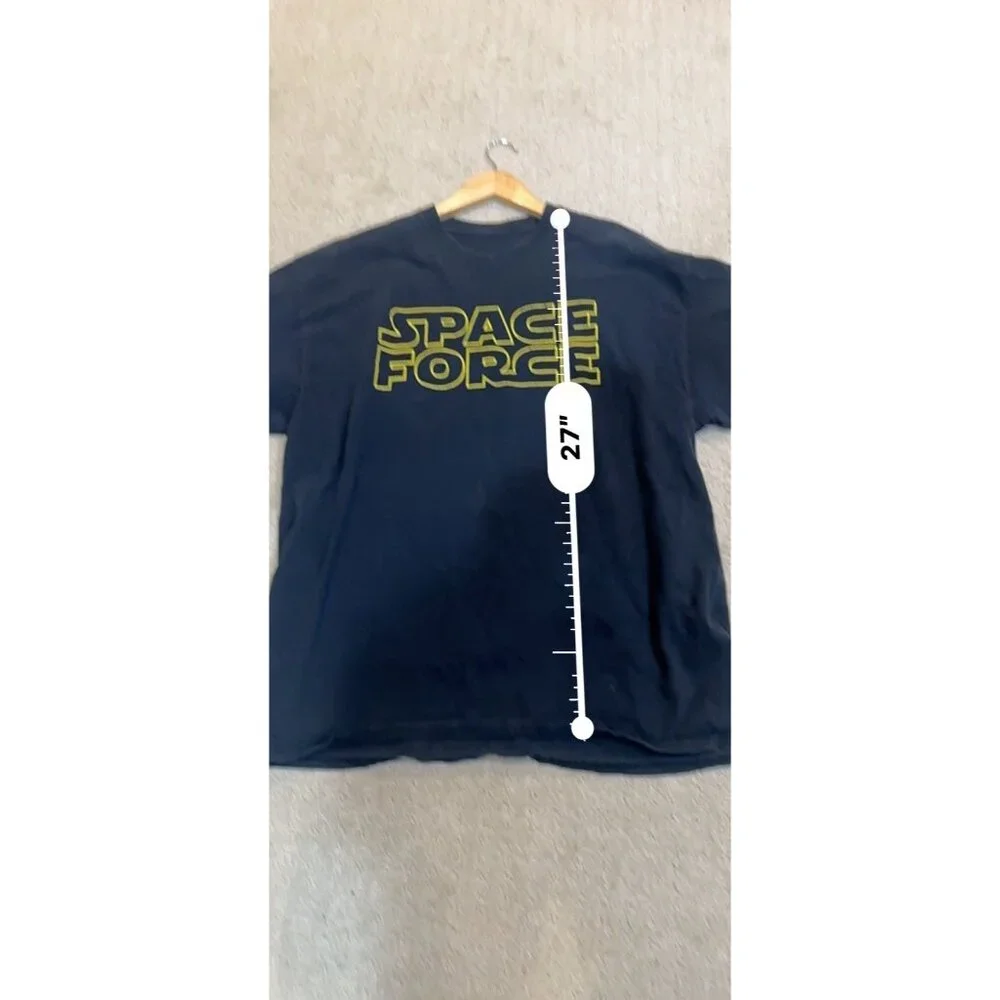 Space Form‎ T Shirt Size XL